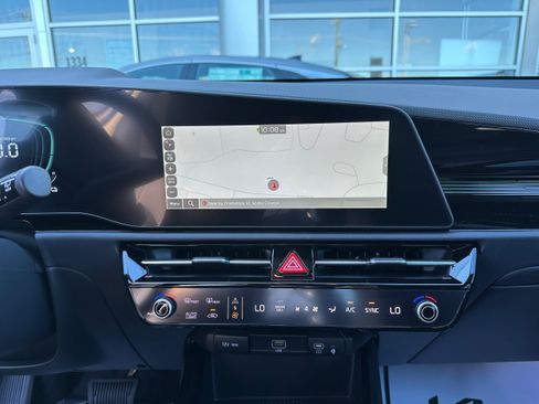 New 2026 Kia Niro EX FWD image 30