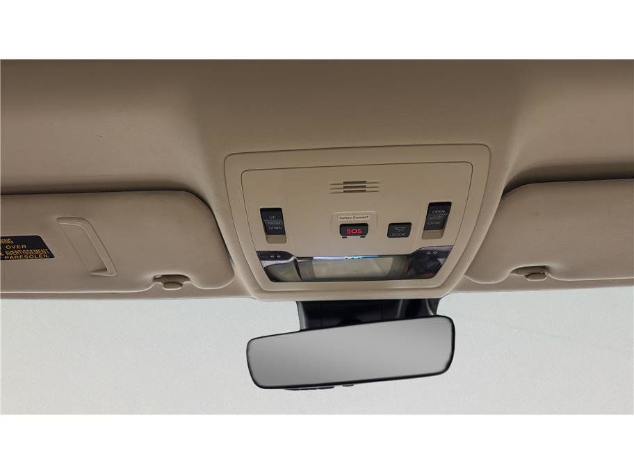 Used 2016 Lexus ES 350 w/ Luxury Package w/Wood Trim FWD image 35