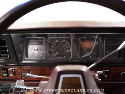 Used 1989 Chevrolet Caprice Classic Brougham image 40