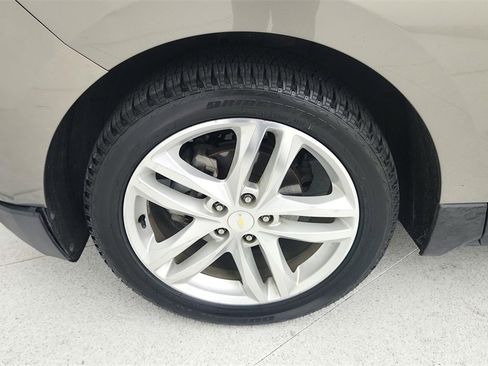 Certified 2019 Chevrolet Equinox Premier image 31