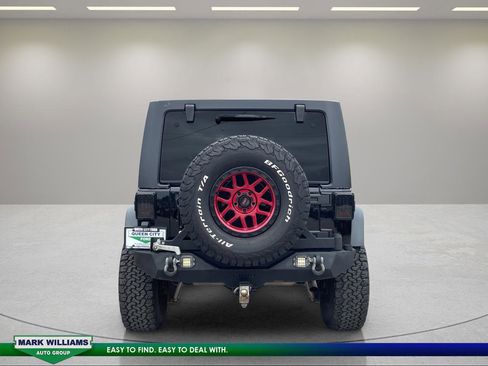 Used 2016 Jeep Wrangler Unlimited Sport w/ Quick Order Package 24S AWD/4WD image 4