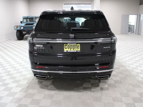 Used 2025 Buick Enclave Avenir w/ Super Cruise Package AWD/4WD image 10