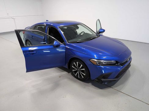Used 2022 Honda Civic EX image 16