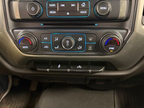 Used 2019 Chevrolet Silverado 1500 LT w/ All Star Edition AWD/4WD image 26