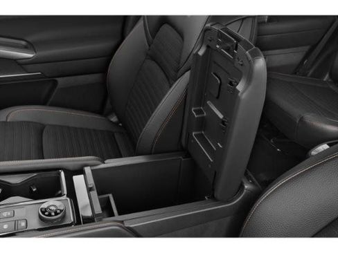 Used 2023 Nissan Pathfinder Rock Creek AWD/4WD image 17
