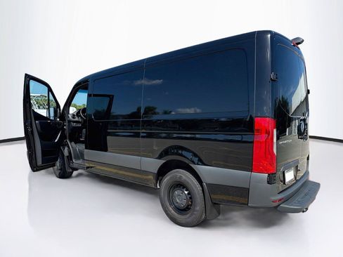 Used 2026 Mercedes-Benz Sprinter 2500 image 21