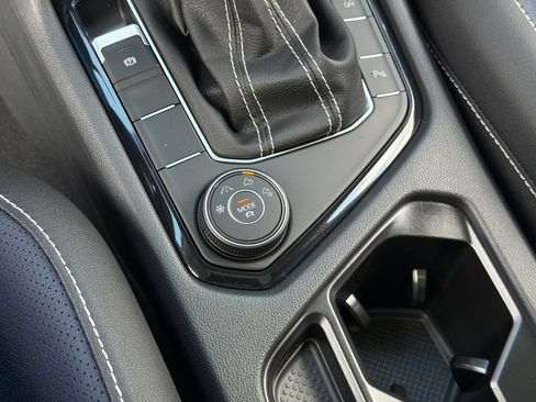 New 2026 Volkswagen Taos SEL AWD/4WD image 29