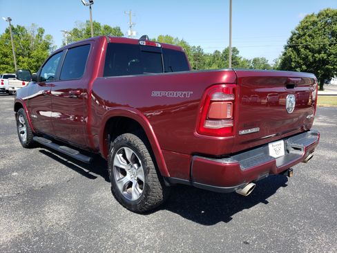 Used 2021 RAM 1500 Laramie w/ Sport Appearance Package AWD/4WD image 4