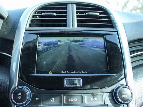 Used 2014 Chevrolet Malibu LT w/ Power Convenience Package image 22