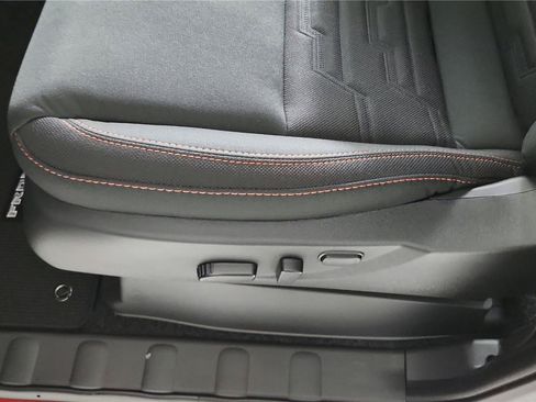 Certified 2026 Nissan Frontier PRO-4X w/ Pro-4x Convenience Package AWD/4WD image 10