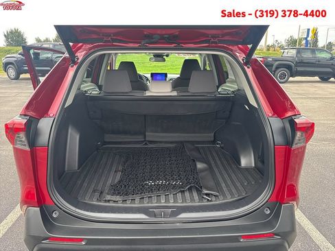 Certified 2023 Toyota RAV4 XLE w/ Convenience Package AWD/4WD image 12