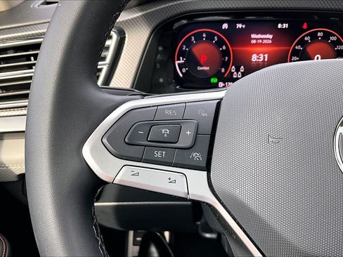 Used 2025 Volkswagen Atlas Peak Edition SE AWD/4WD image 15