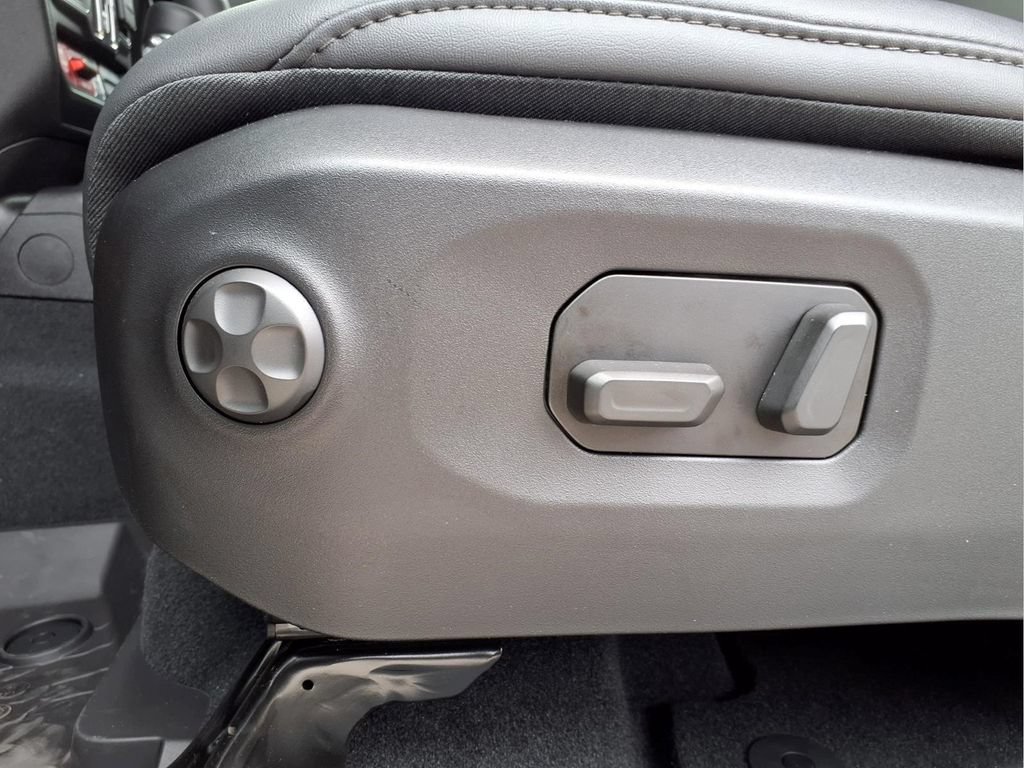 New 2026 Jeep Gladiator Rubicon AWD/4WD image 16