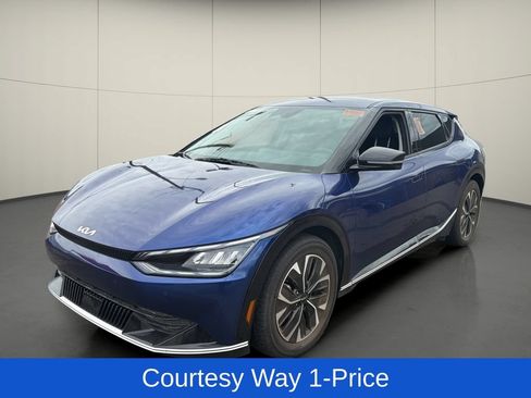 Used 2023 Kia EV6 Wind AWD/4WD image 4
