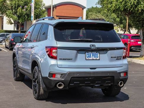 Used 2024 Honda Passport Black Edition image 11