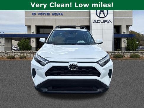 Used 2023 Toyota RAV4 XLE w/ Convenience Package FWD image 2