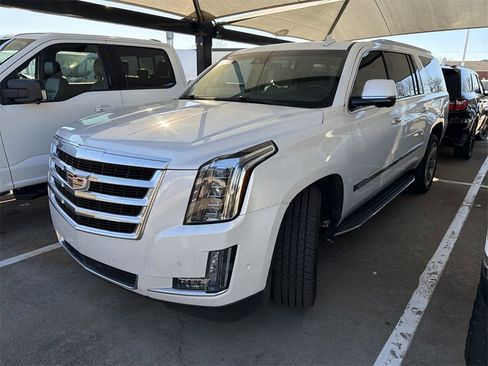 Used 2020 Cadillac Escalade ESV Premium Luxury image 1
