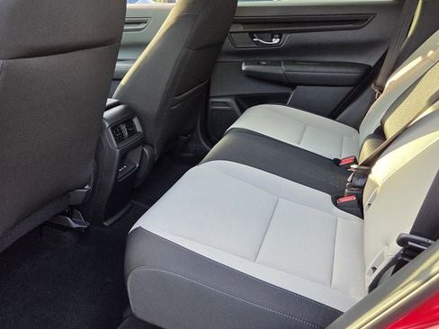 Used 2025 Honda CR-V EX image 10