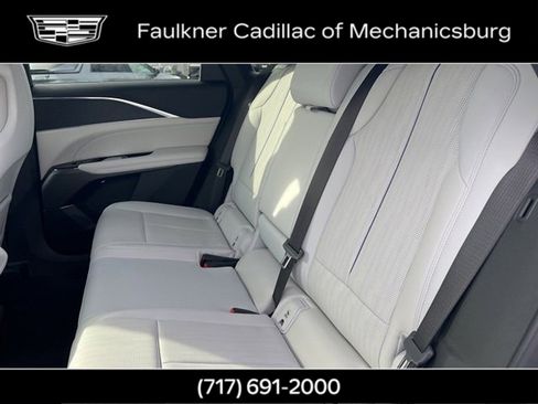 Certified 2024 Cadillac Lyriq Luxury image 15