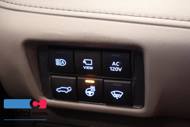 Used 2021 Toyota Highlander Platinum AWD/4WD image 26