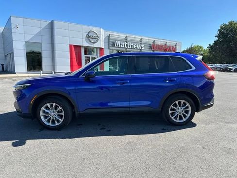 Used 2024 Honda CR-V EX image 2