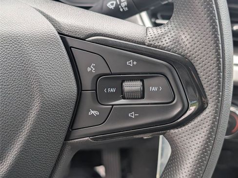 Used 2024 Chevrolet Trax LS FWD image 20