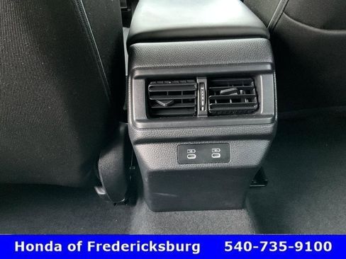 Certified 2025 Honda Accord LX image 38