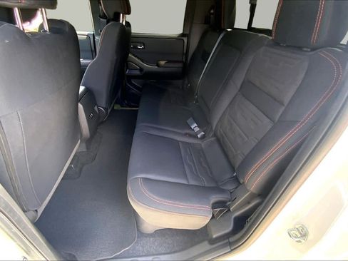 Used 2024 Nissan Frontier Pro-X RWD image 21