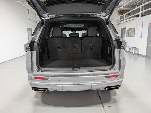 Certified 2025 Buick Enclave Avenir w/ Super Cruise Package AWD/4WD image 41