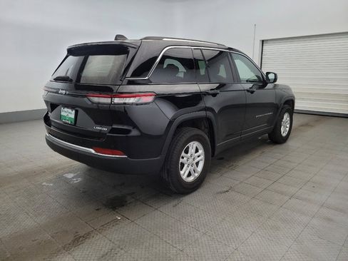 Used 2023 Jeep Grand Cherokee Laredo w/ Luxury Tech Group I image 9