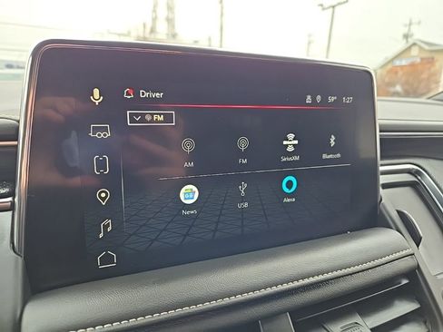 Used 2023 GMC Yukon SLT w/ SLT Premium Package image 28