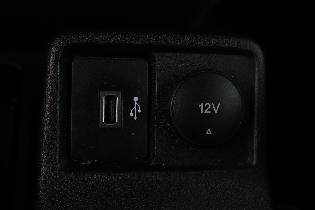 Used 2022 Ford Transit Connect XL FWD image 31