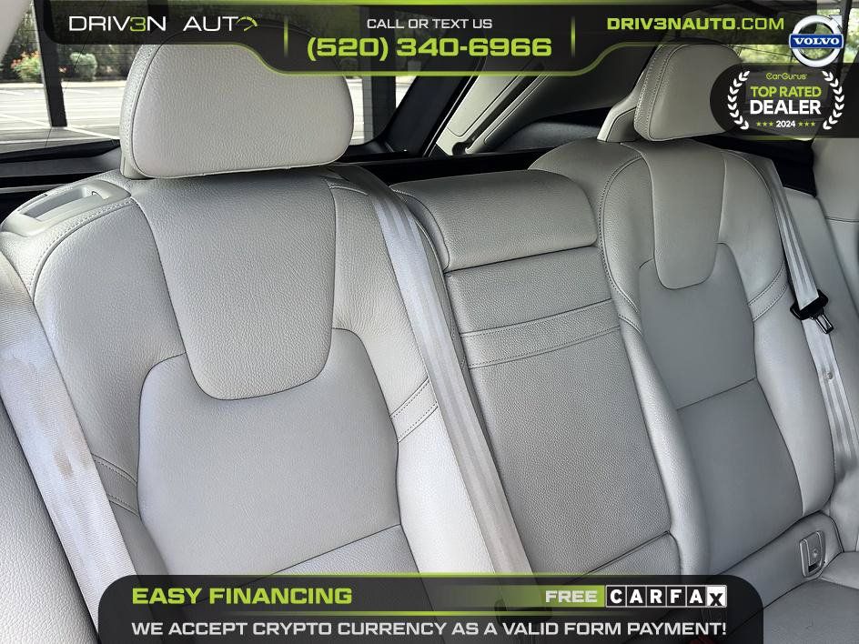 Used 2018 Volvo XC60 T5 Inscription AWD/4WD image 14