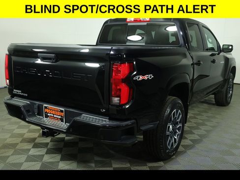Used 2023 Chevrolet Colorado LT w/ LT Convenience Package III image 12