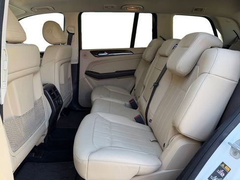 Used 2018 Mercedes-Benz GLS 450 GLS 450 image 19