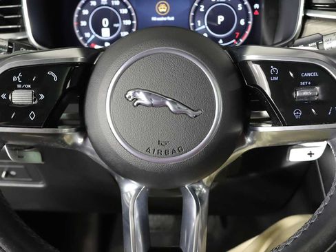 Used 2021 Jaguar F-PACE S AWD/4WD image 17