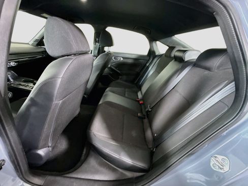 Used 2023 Honda Civic Sport image 25