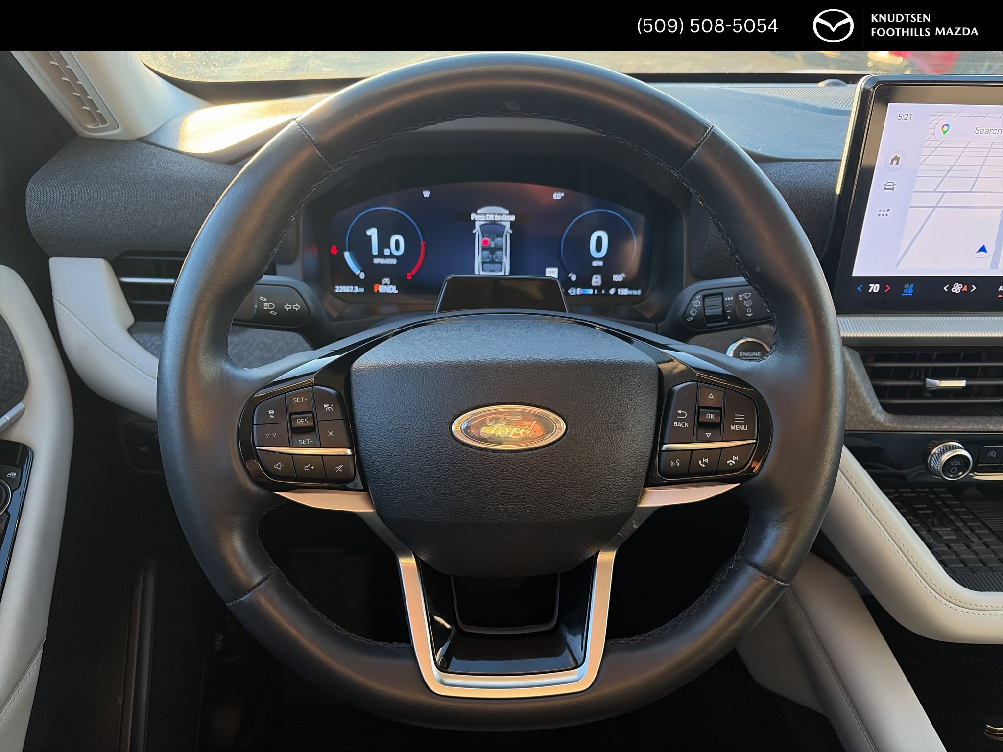 Used 2025 Ford Explorer Platinum w/ Ultimate Package AWD/4WD image 24
