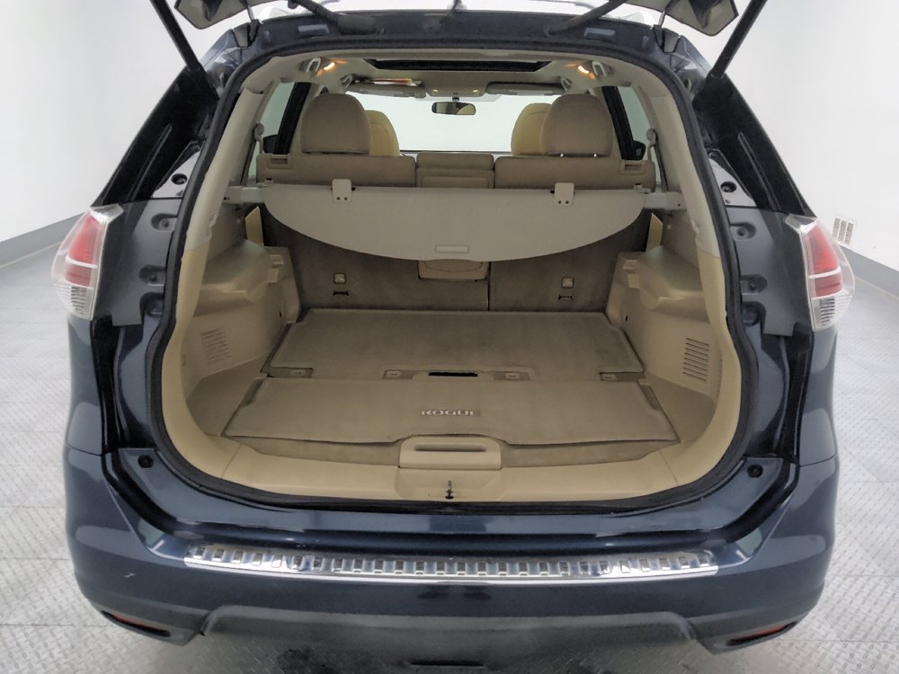 Used 2015 Nissan Rogue SV w/ SV Premium Package FWD image 29