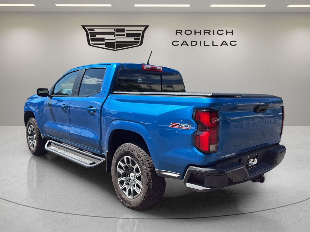 Used 2023 Chevrolet Colorado Z71 w/ Z71 Convenience Package 2 AWD/4WD image 7