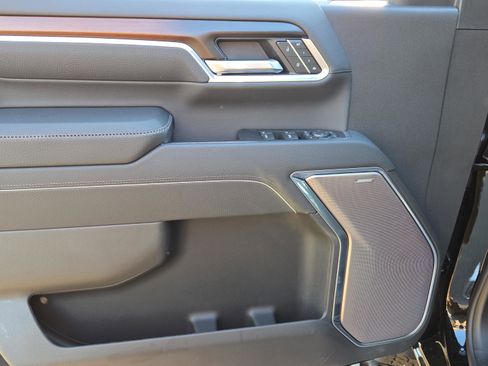 New 2026 GMC Sierra 2500 Denali w/ Denali Reserve Package image 22