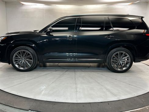 Used 2026 Lexus TX 350 AWD w/ Technology Package image 2