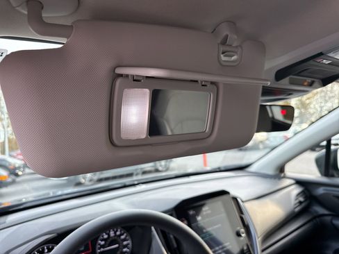 Used 2025 Subaru Crosstrek 2.5i Premium w/ Convenience Package #2 image 28