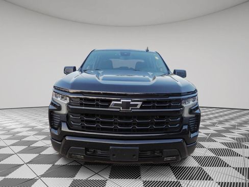 Used 2023 Chevrolet Silverado 1500 RST AWD/4WD image 2