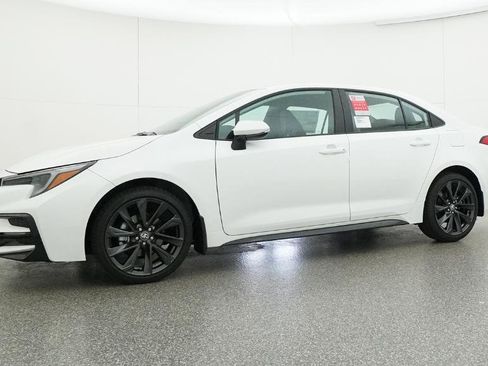 New 2026 Toyota Corolla SE image 12