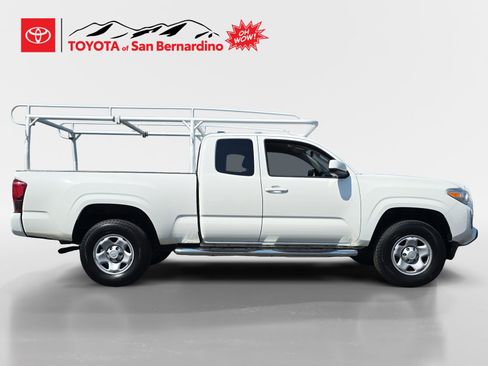 Certified 2021 Toyota Tacoma SR w/ SR Convenience Package image 6