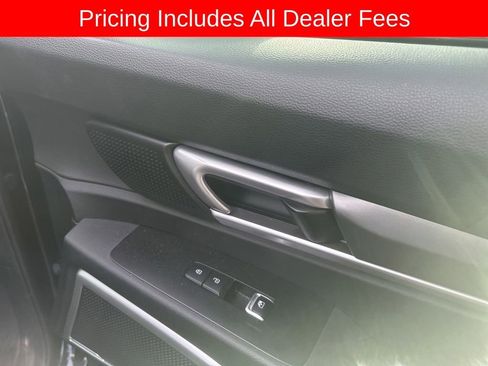 Used 2021 Kia Telluride S AWD/4WD image 12