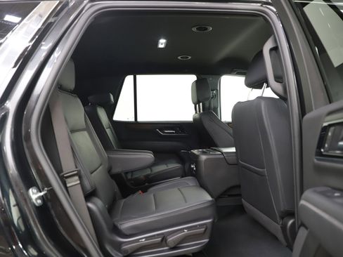 Used 2025 GMC Yukon Denali image 13