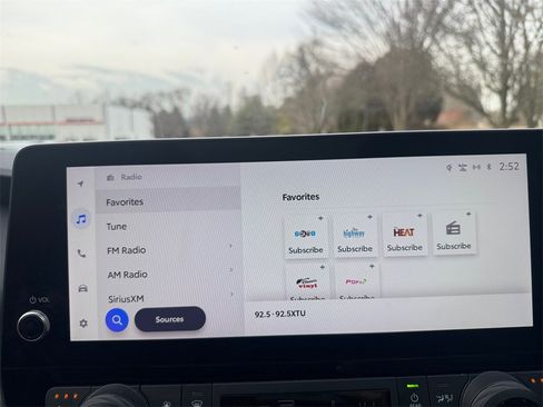 Used 2024 Toyota Grand Highlander XLE image 23