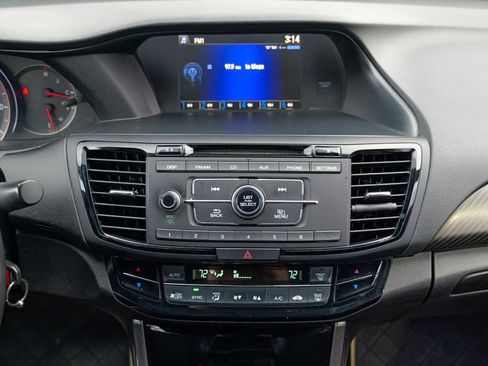 Used 2016 Honda Accord Sport image 44